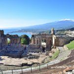 Řecké divadlo v Taormině pohled na Etnu, foto: pixabay.com